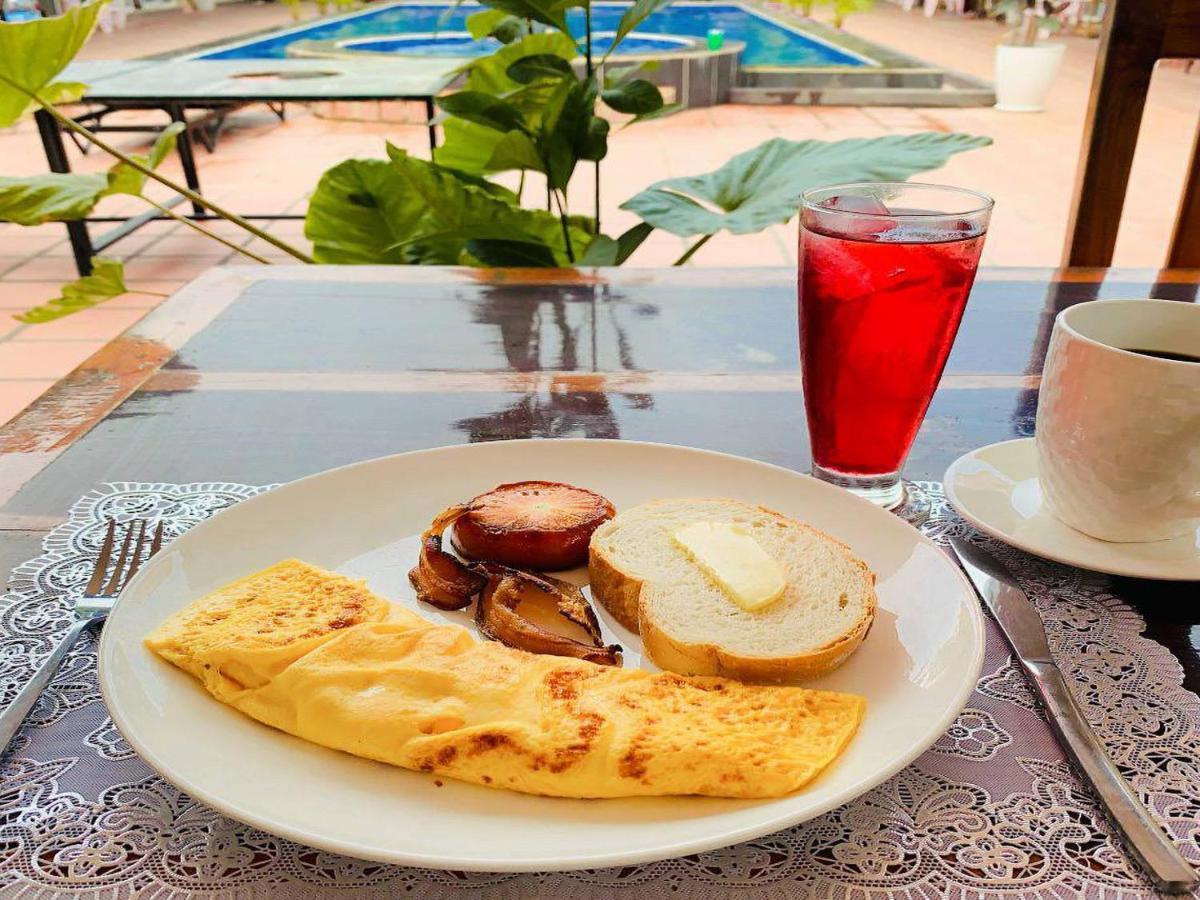 Hello Kampot Resort Екстериор снимка
