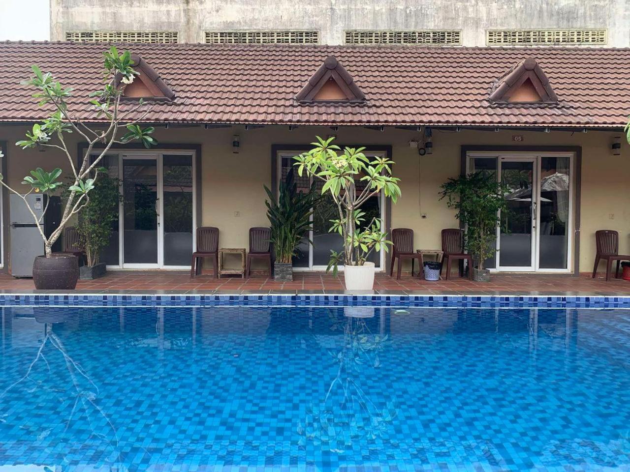 Hello Kampot Resort Екстериор снимка