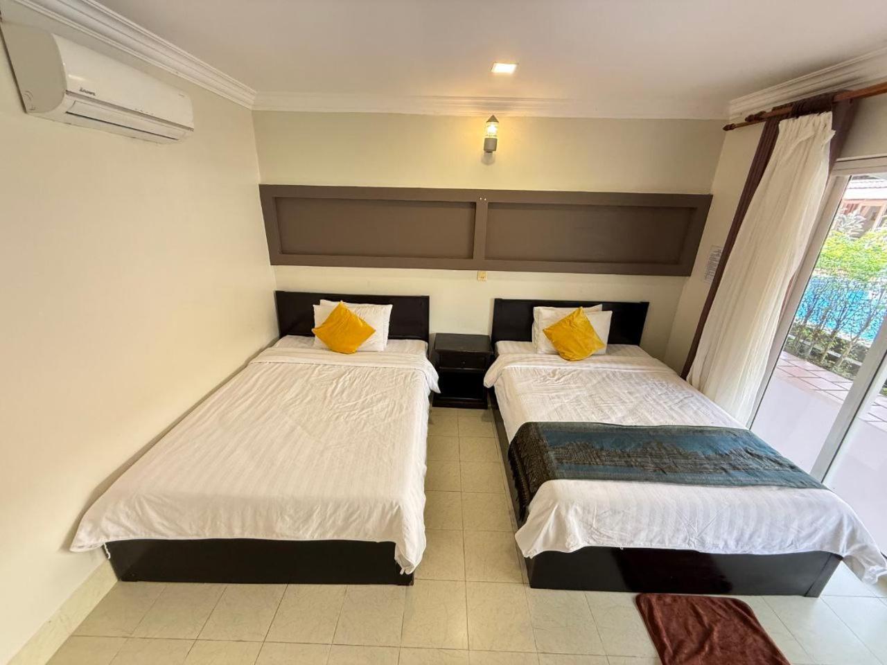 Hello Kampot Resort Екстериор снимка